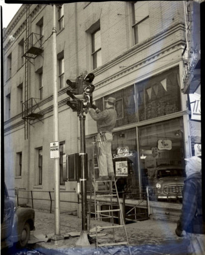 Installing traffic light near the Palace Hotel